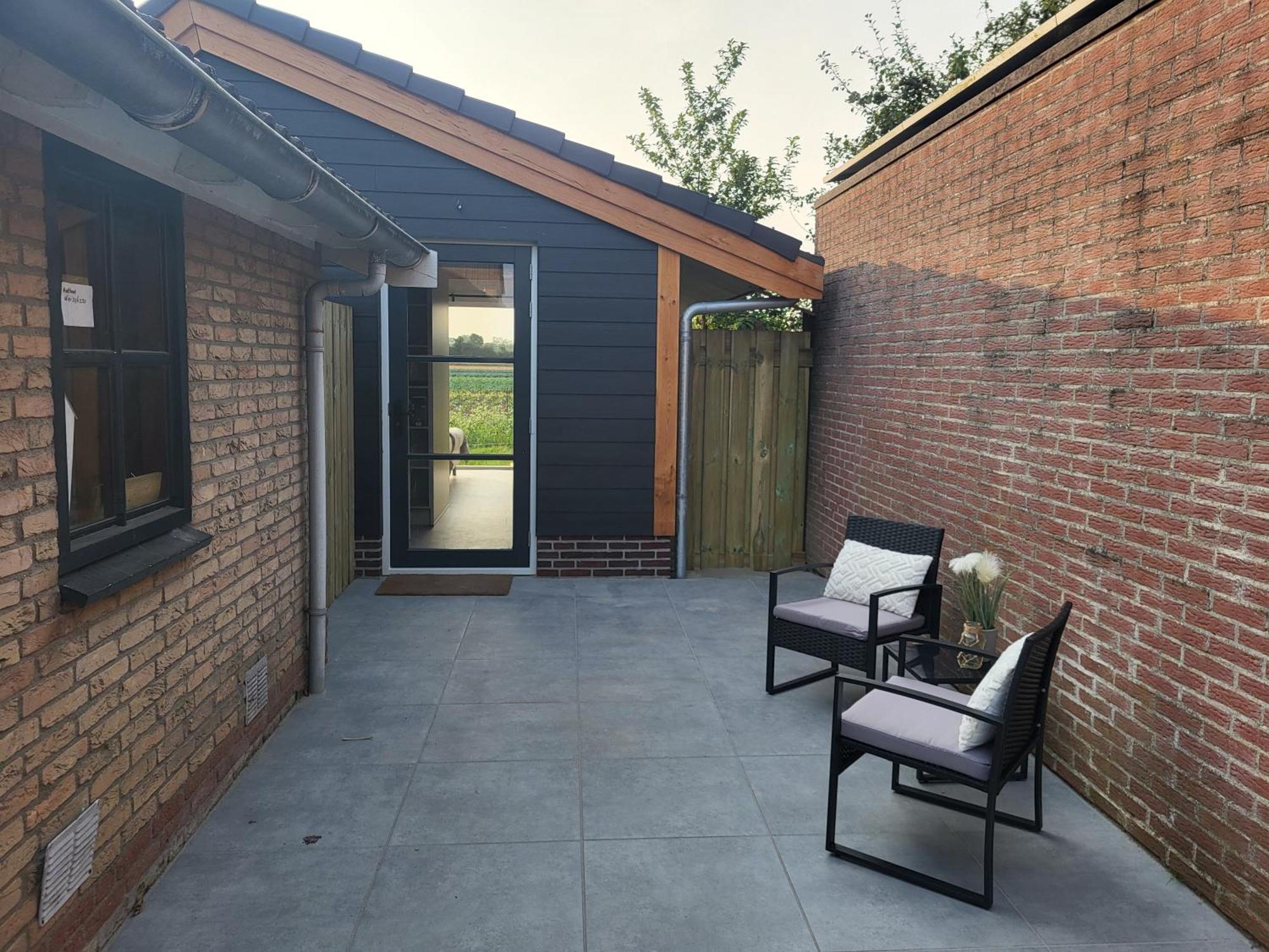 Huisje Mina Vrouwenpolder Bagian luar foto